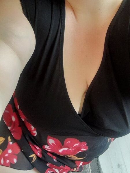 Amalia, 42 ani, doamna stilata si rafinata cu experienta